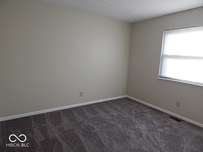 Building Photo - 561 Boonesboro Rd