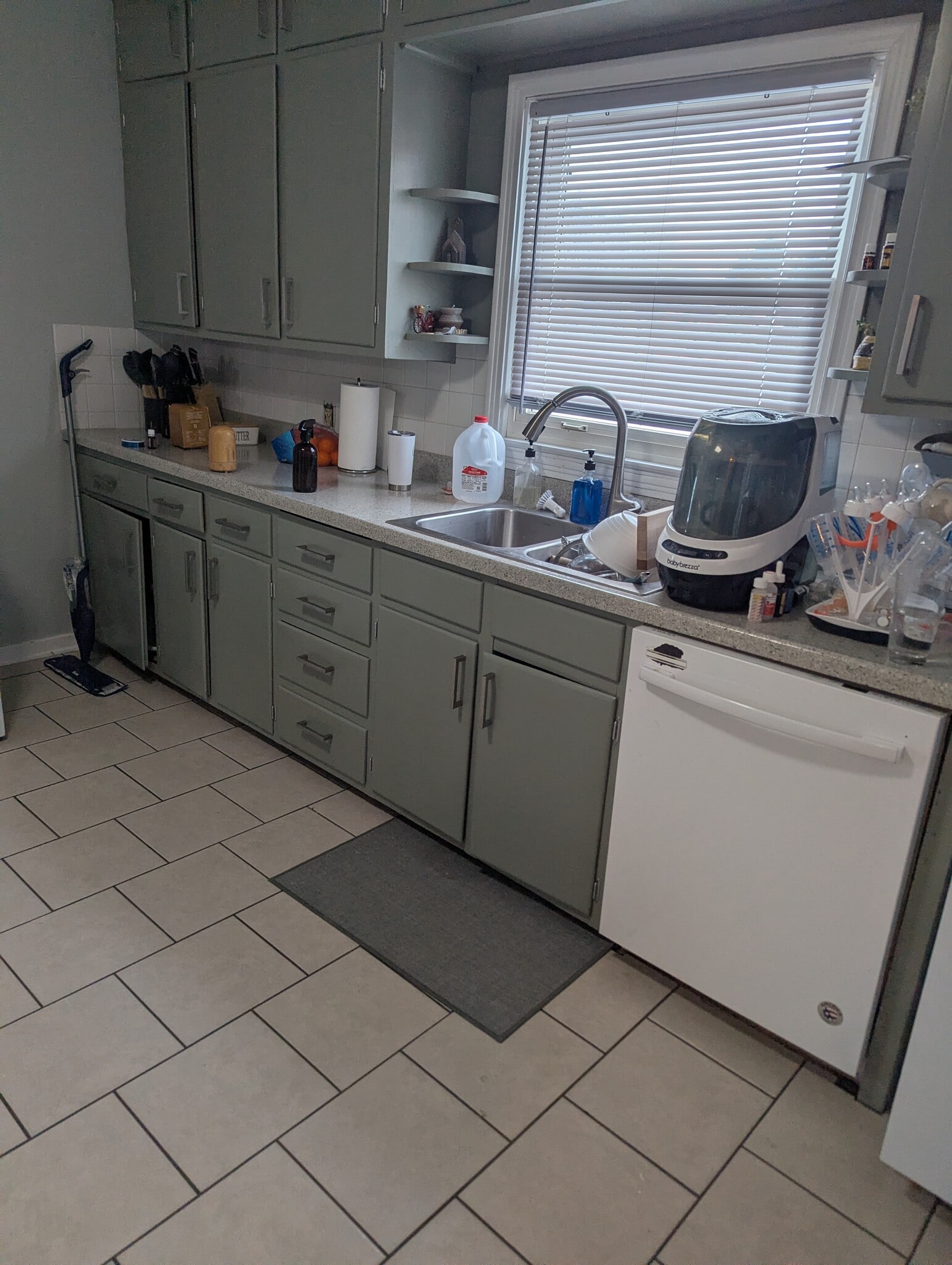 Building Photo - 2110 Ohm Ave