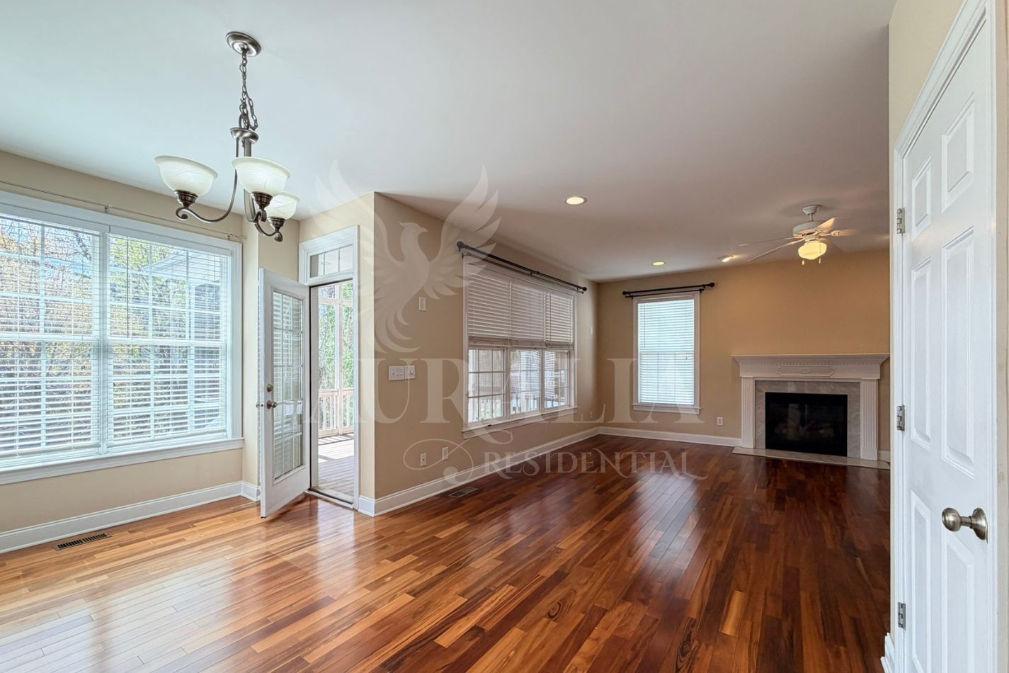 Building Photo - 101 Scotlow Way