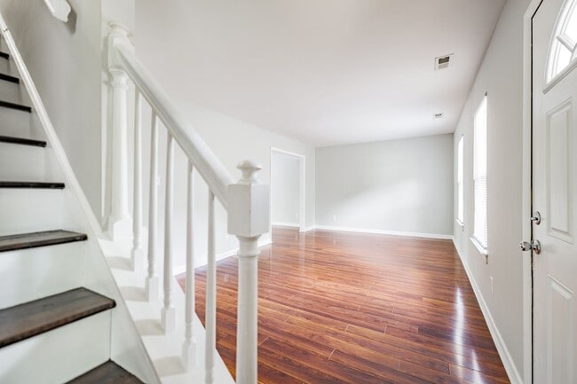 Building Photo - Fabulous Home for Rent in Gravel Hill!