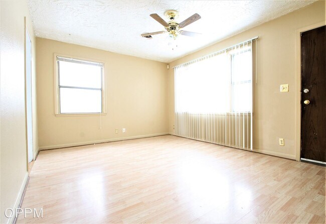 Building Photo - 2 br, 1 bath House - 2010 NORTH 40TH STREET