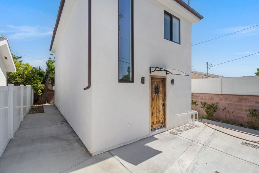Primary Photo - 7754 Ben Ave