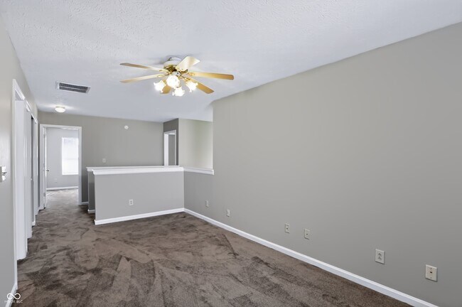 Building Photo - 5439 Lake Boggs St