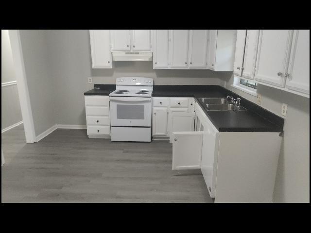 Building Photo - 203 Winchester Trail