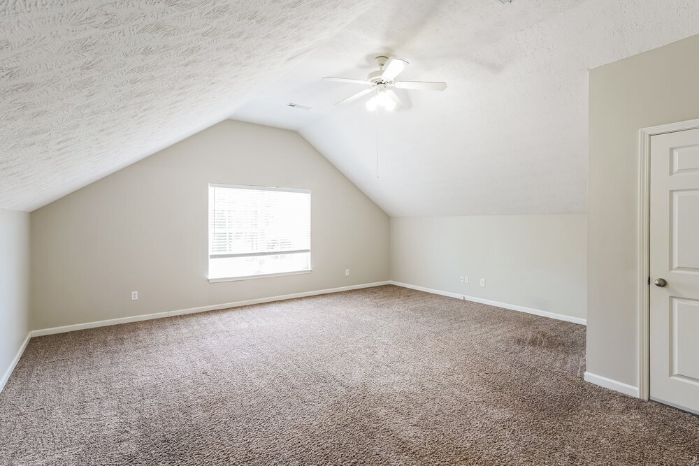 Building Photo - 3003 Deer Trail Dr