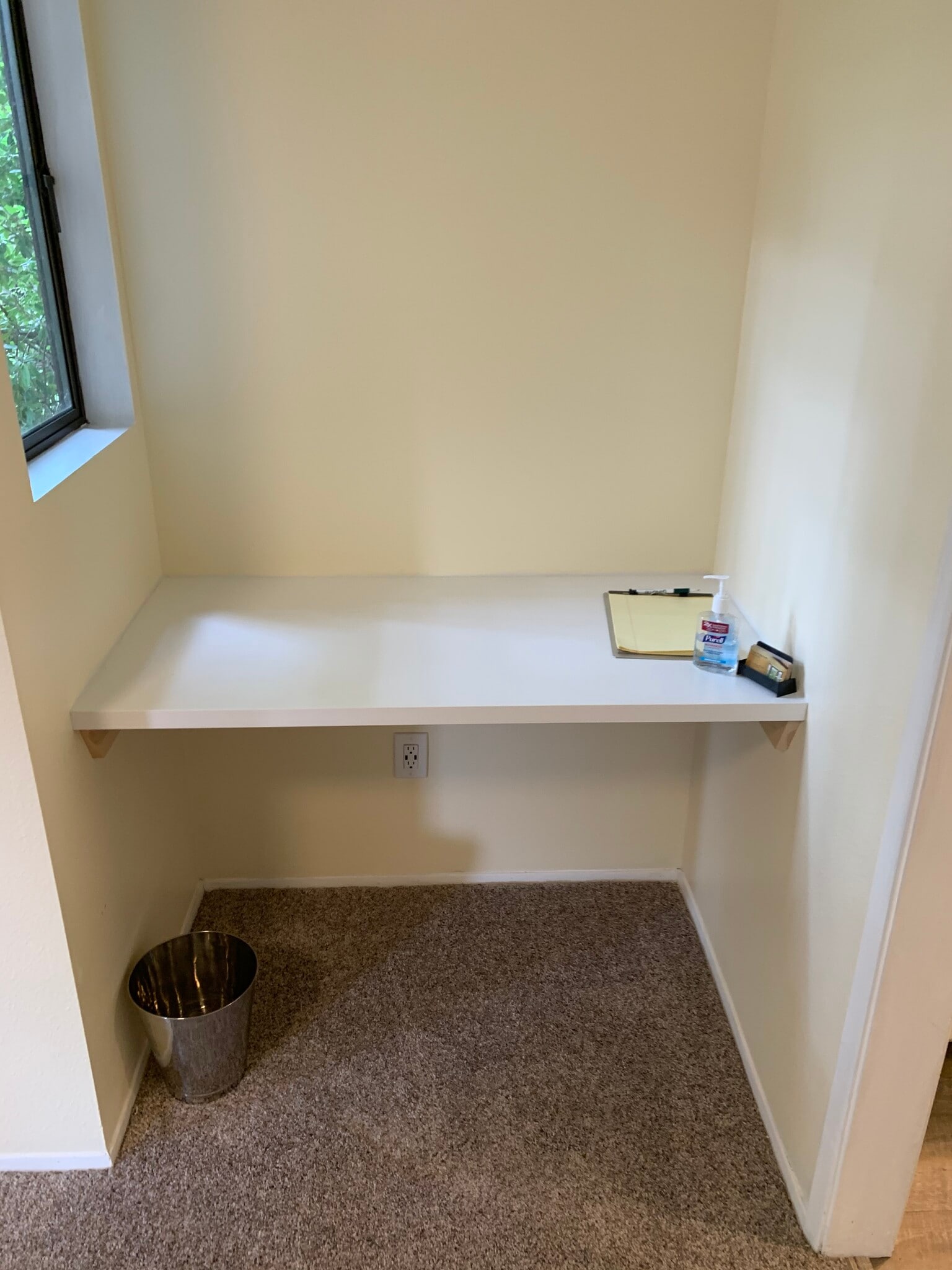 Work space in Livingroom - 19124 61st Place NE