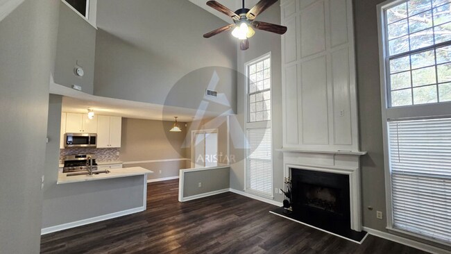 Building Photo - 2106 Clearvista Dr NW