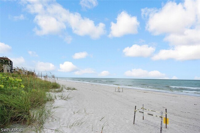 Building Photo - 10701 Gulf Shore Dr