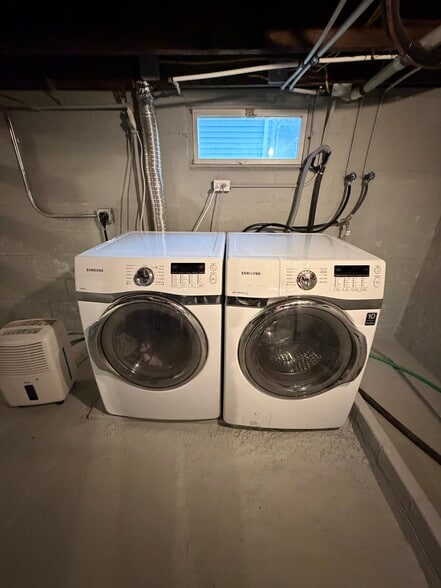 Building Photo - 650 Sherman St