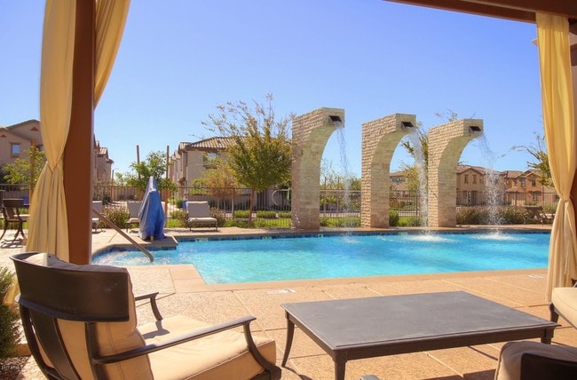 Building Photo - 4778 E Tierra Buena Ln