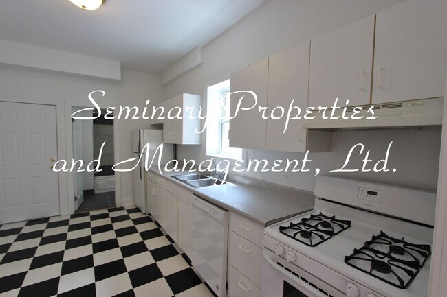 Building Photo - 3311 N Hoyne Ave