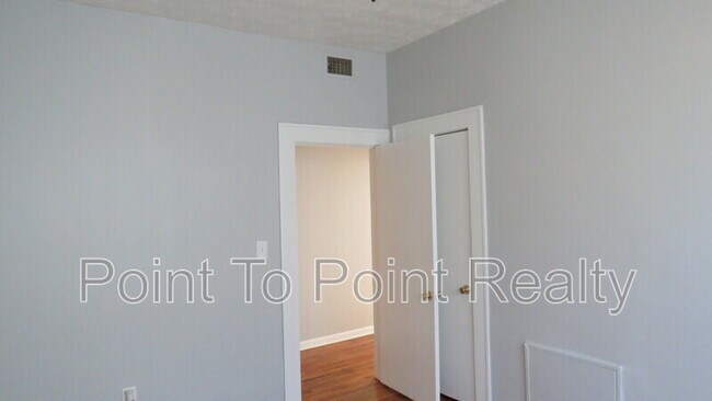 Building Photo - 1935 San Marco Blvd