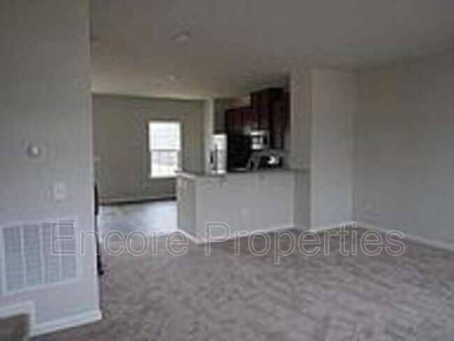 Building Photo - 388 Amber Acorn Ave