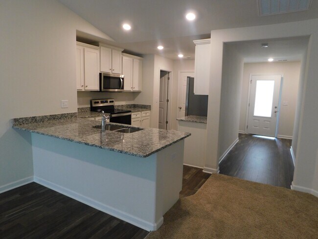 Building Photo - 228 Sundew Rd