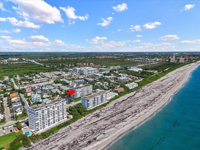 Building Photo - 911 Ocean Dr