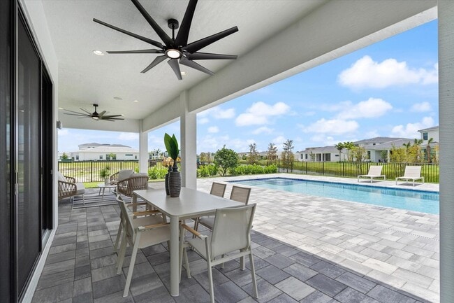 Building Photo - 13211 Artisan Cir