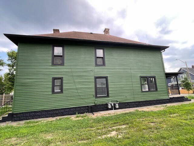 Building Photo - 613 N Tacoma Ave