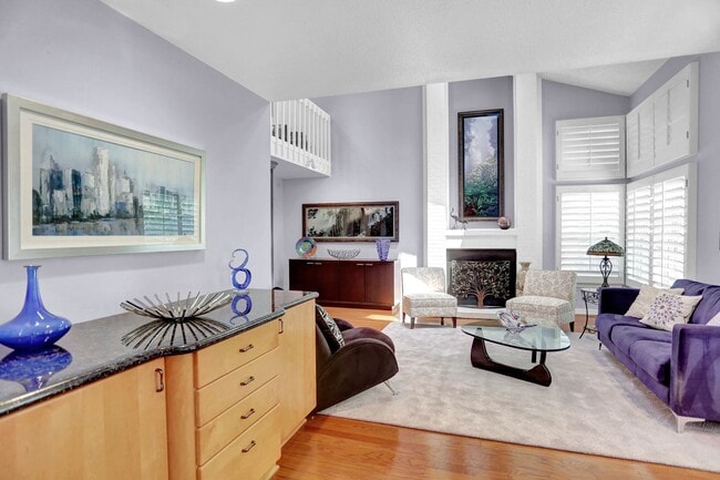 Building Photo - Beautiful Home in Southeast Denver