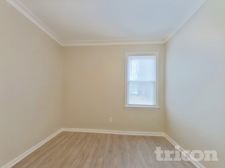 Building Photo - 237 Trinity Three Rd