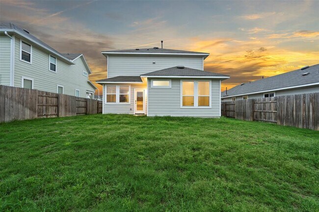 Building Photo - 1113 Burin Dr