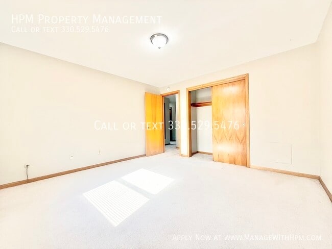 Building Photo - 7155 Starcliff Ave NW