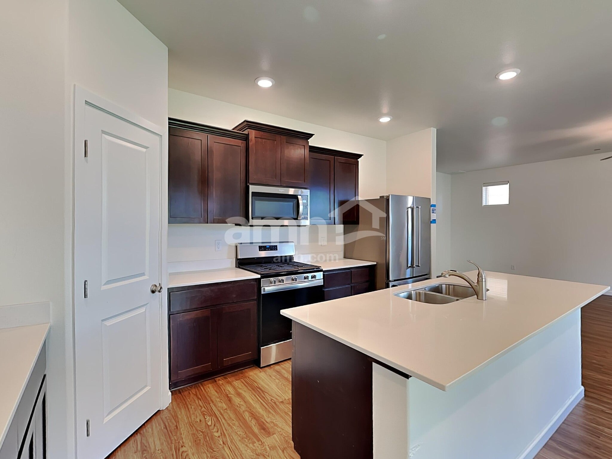 Building Photo - 2323 NW Matteo Dr