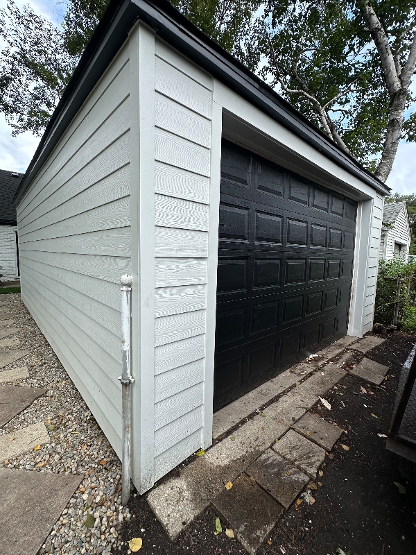 Building Photo - 14552 Southfield Fwy