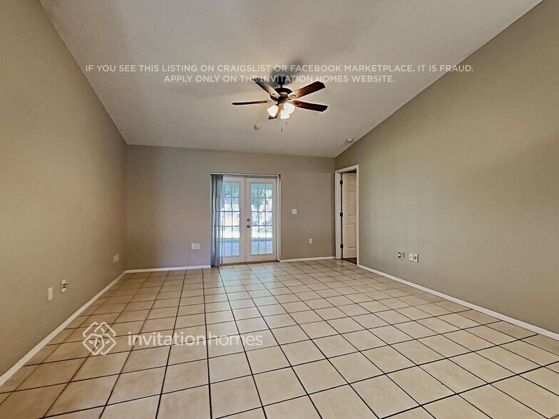 Building Photo - 5555 Starling Loop