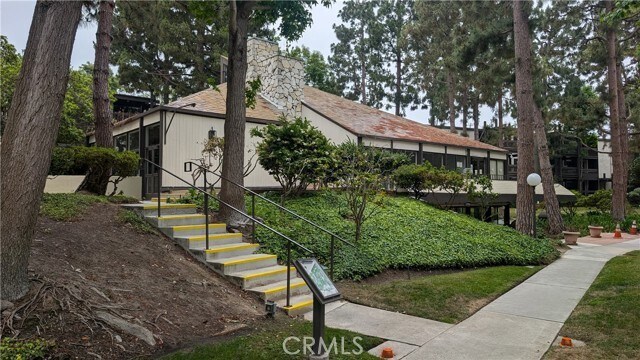 Building Photo - 8640 Gulana Ave