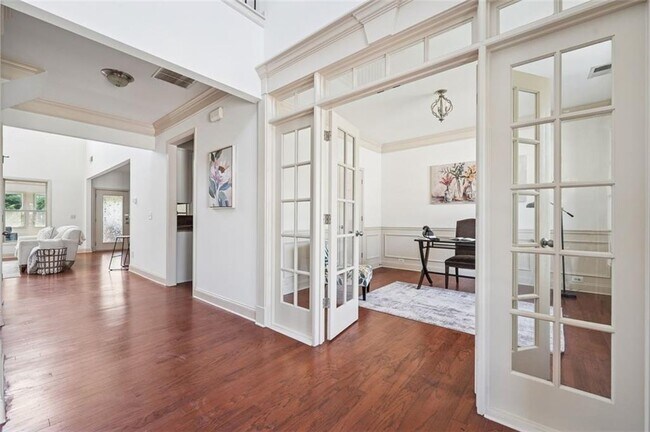 Building Photo - 1030 Krobot Way