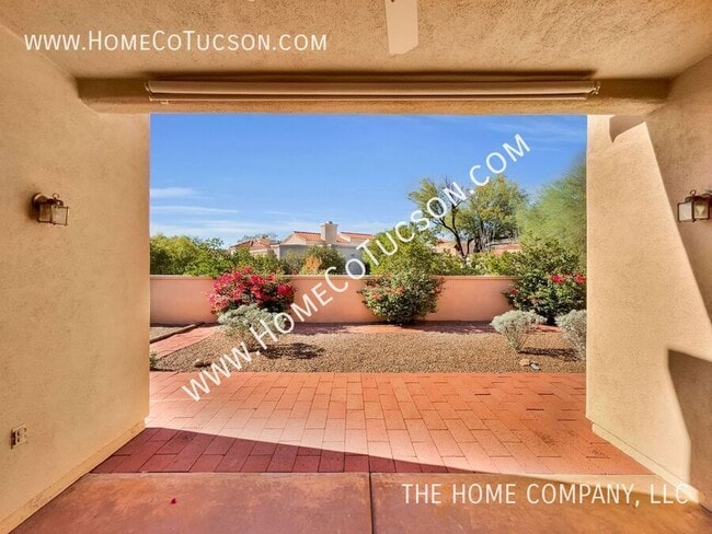 Building Photo - 6325 N Calle Del Halcon
