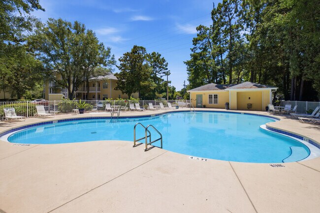 Building Photo - 200 Sandestin Ln