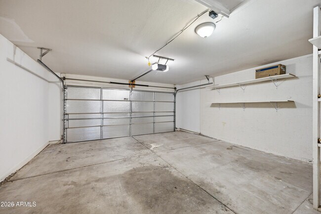 Building Photo - 2743 E Verbena Dr