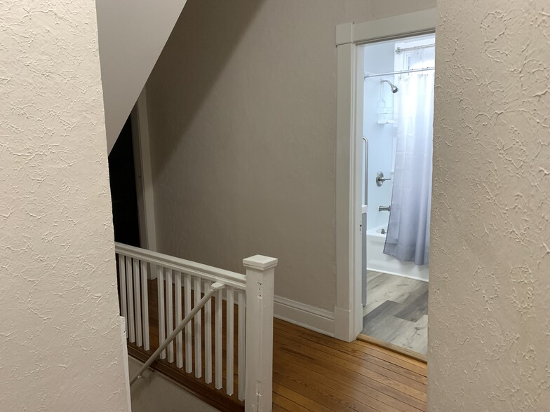 Hall, back stairs and bathroom - 229 Scioto St