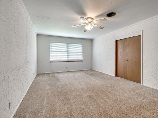 Building Photo - 1212 Lynnwood Dr