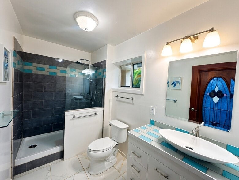 Building Photo - 238 Portlock Rd