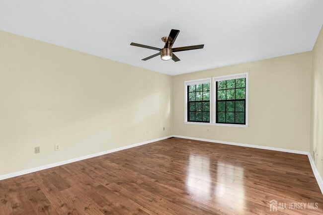 Building Photo - 3604 Springbrook Dr