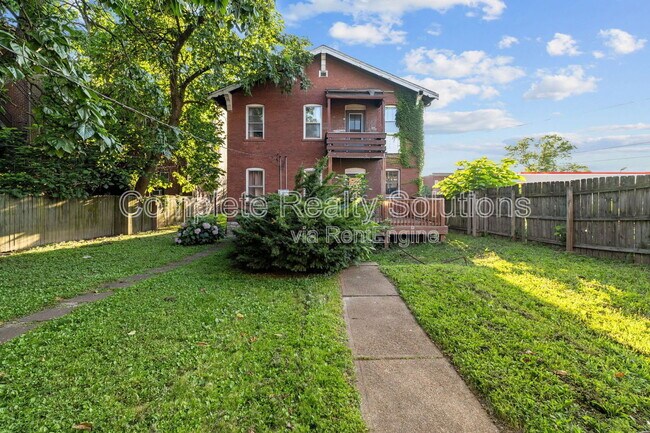 Building Photo - 3948 S Grand Blvd