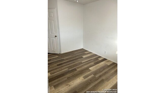 Building Photo - 3510 Mistic Grove