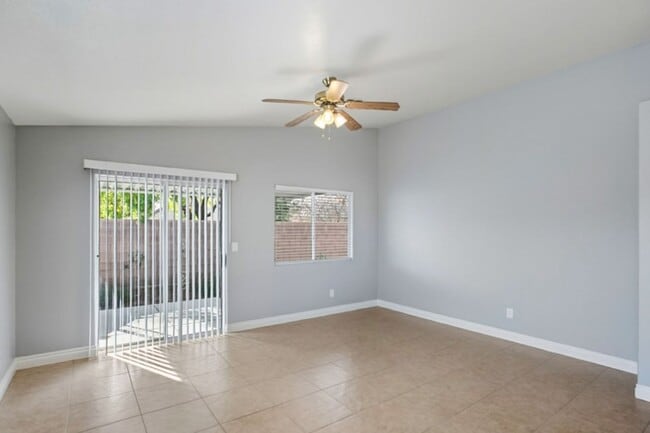 Building Photo - Beautifully Updated 3 Bedroom, Single Story North Las Vegas Home In Gated Community