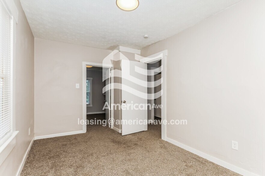 Building Photo - 941 Kercher St