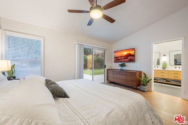 Building Photo - 1220 Dincara Rd