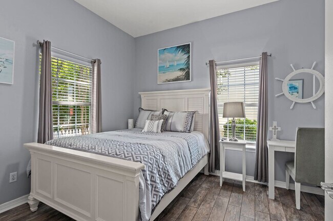 Building Photo - 4465 Clipper Cove