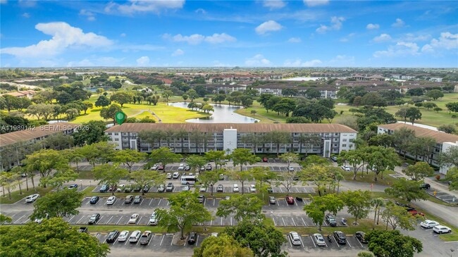 Building Photo - 13250 SW 4th Ct