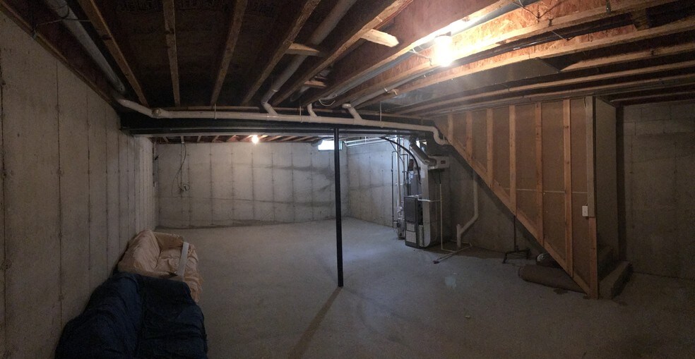 Building Photo - 7200 Lavender Ln