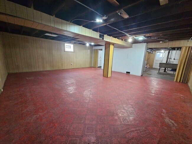 Building Photo - 1673 W 14th Ave