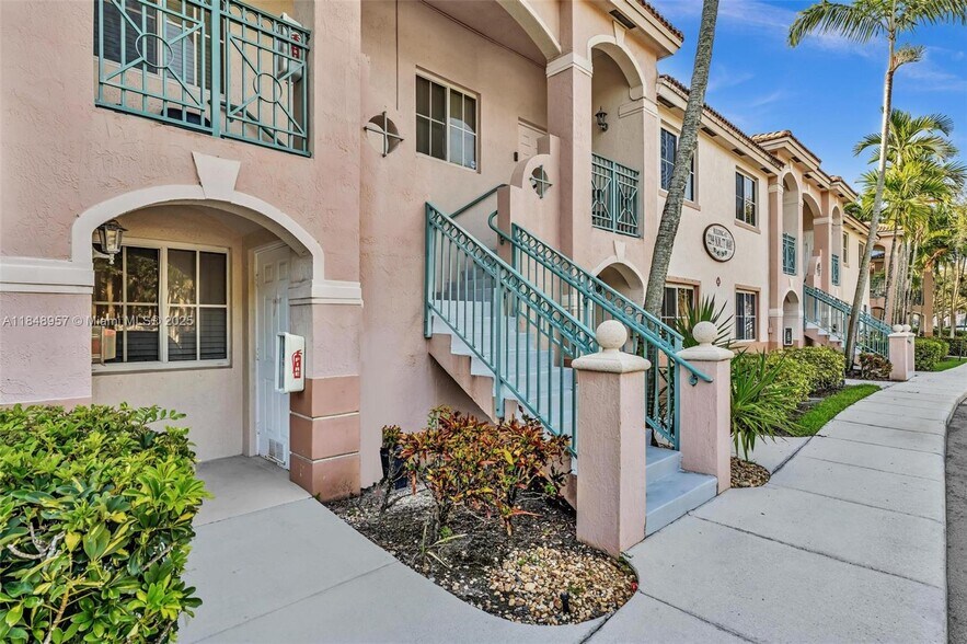 Building Photo - 2299 NW 77th Way
