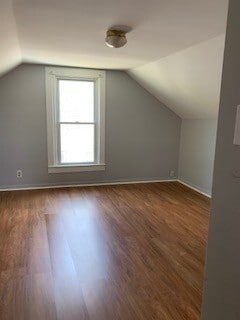 Building Photo - 2 bedroom 1 bath updated single family home