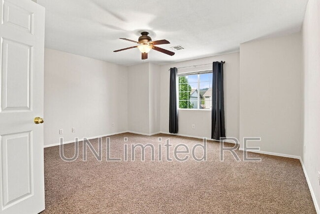 Building Photo - 9132 W Arden Ln