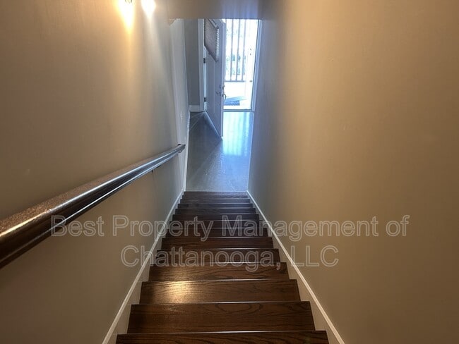 Building Photo - 3111 St Elmo Ave